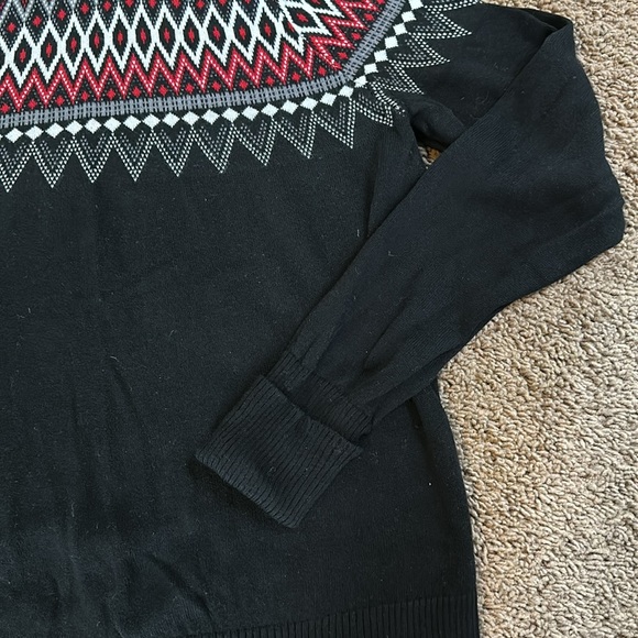 NY & Co Sweater - Picture 4 of 6